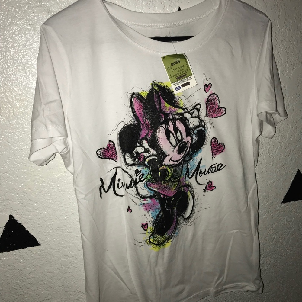 Minnie Mouse shirt